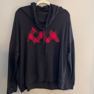 Maurice’s 1xl funnel neck shirt buffalo plaid trees